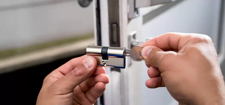 Lock Change Locksmiths Mobile